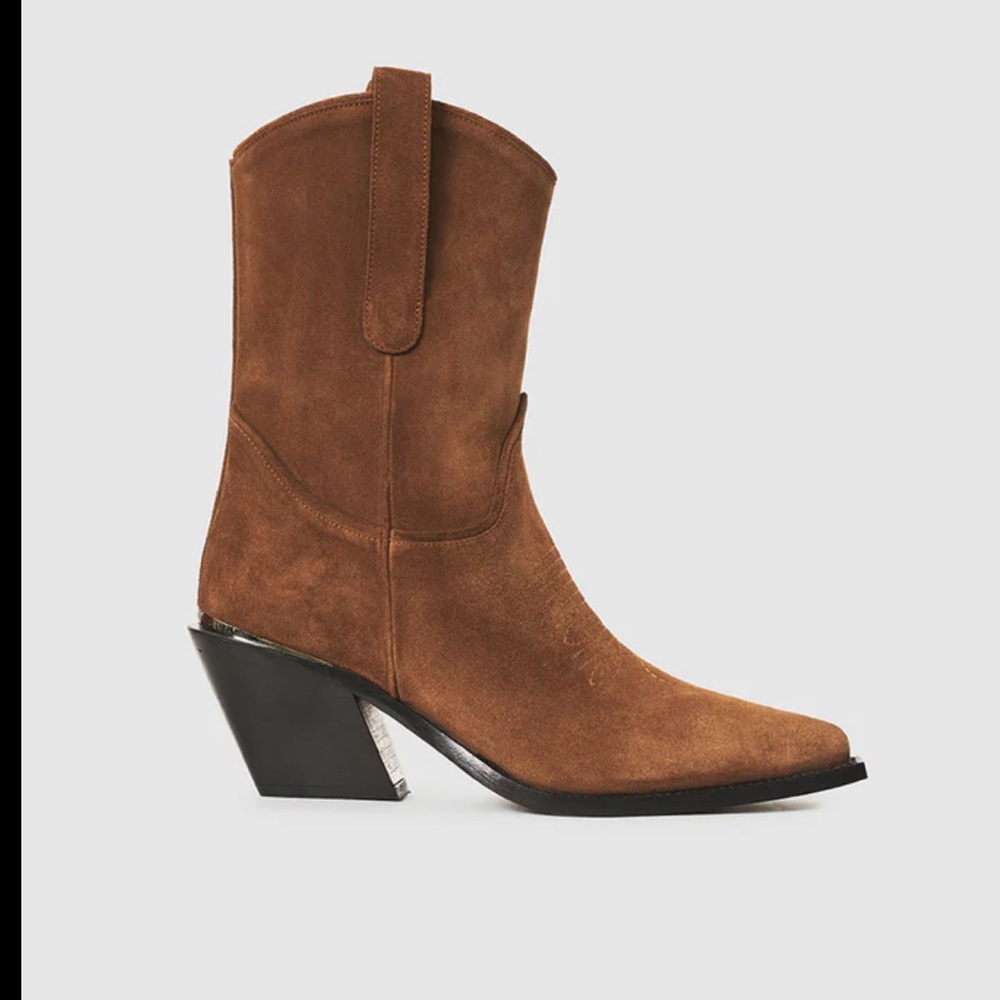 Anine Bing Boots Tania in Toffee Suede - never worn - size 37